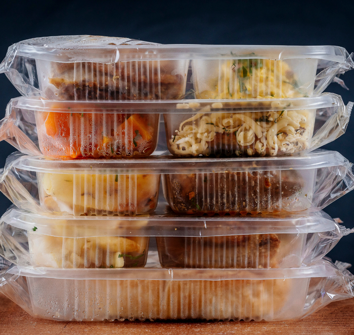 Outdoor Meals? Tips for Packing and moving food safely